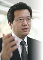 川岸 令和教授