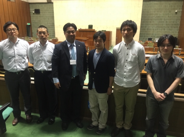 新宿区議会