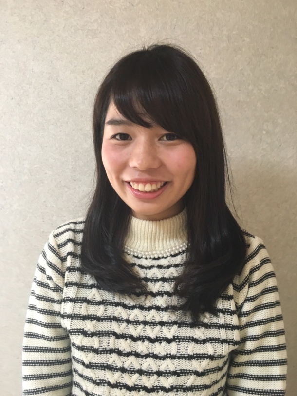 法学部 4年　山田 有莉