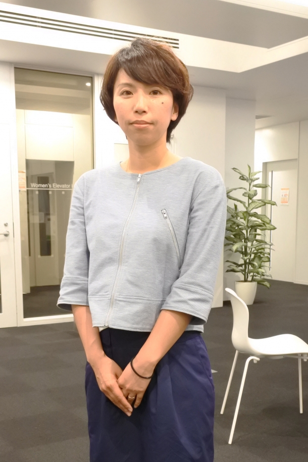 尾崎えり子さんプロフィール