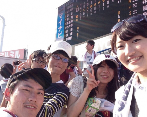 神宮球場での観戦会。大人数での観戦は最高!