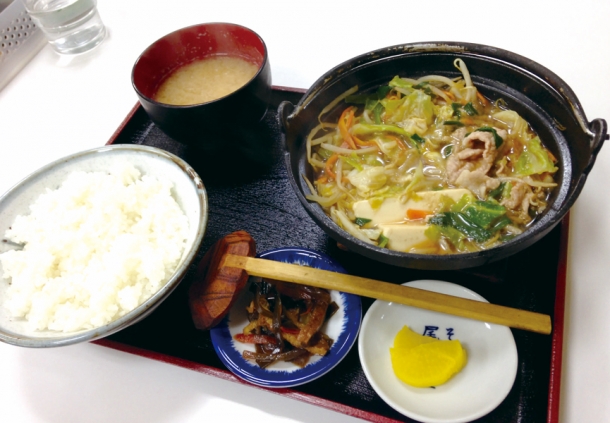 肉豆腐定食 640円(税込み)