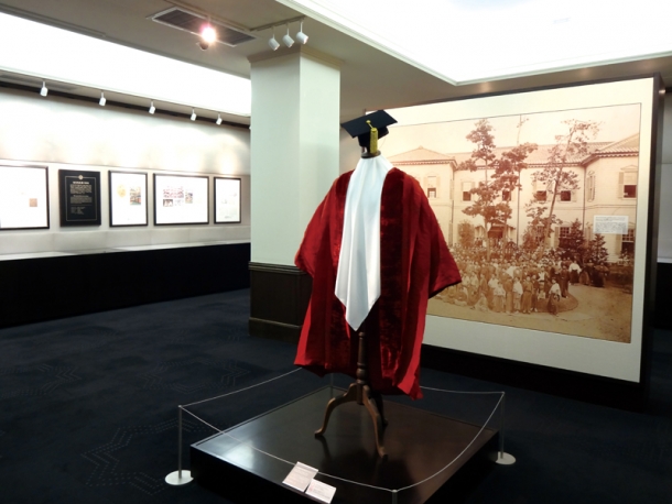 ▲大隈重信にまつわる歴史的な資料や遺品を通して、早稲田大学創立の理念に触れることができます(會津八一記念博物館内大隈記念室)