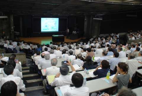 会場の様子