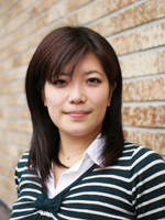 角林元子研究助手