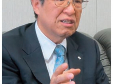 内田勝一