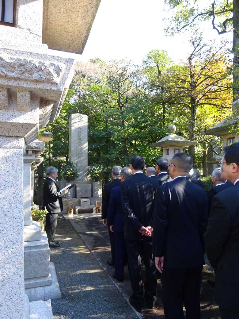 護国寺での展墓