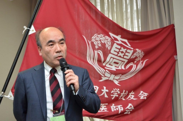 会長に選出された羽鳥裕氏(日本医師会常任理事、はとりクリニック理事長) T01_2075