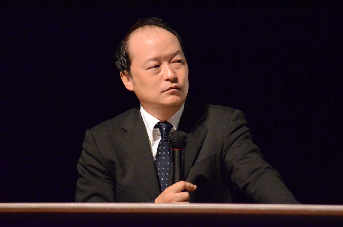 児玉竜一(早稲田大学演劇博物館 副館長)