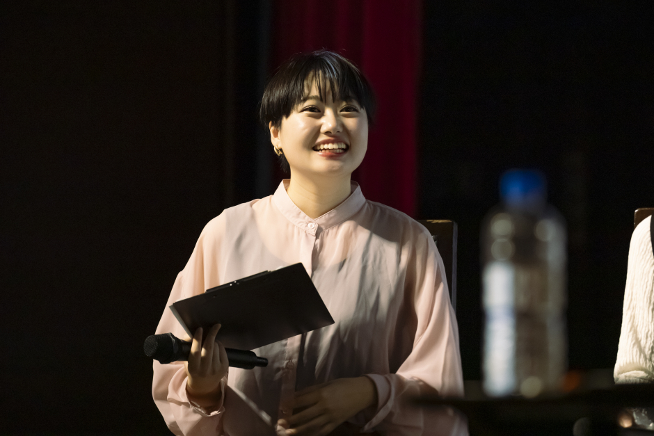 早稲田大学文化推進学生アドバイザー<br />
西村凪紗さん（文化構想学部3年）