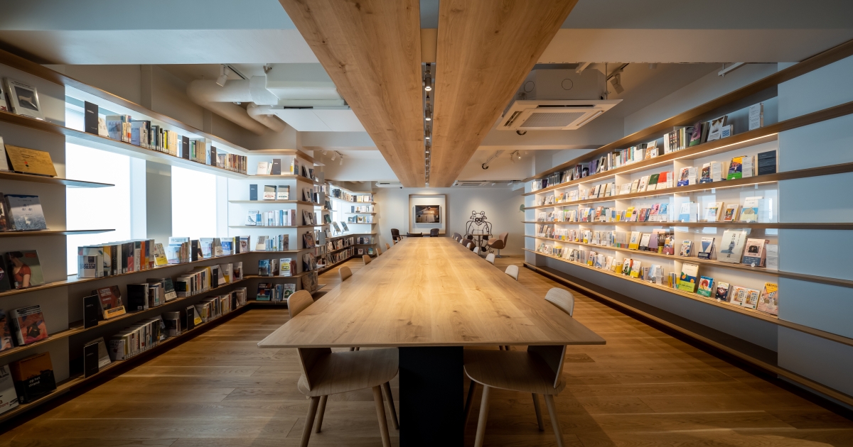 村上春樹さんに「ジャパン・ソサエティ賞」が授与されました – 早稲田