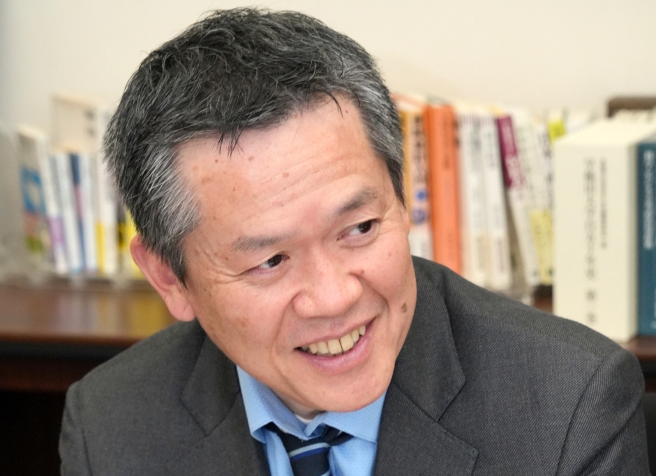 梁取　美夫（商学学術院・教授／教務主任）