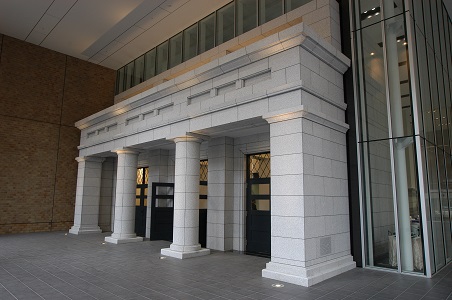 起業を志す在学生向け奨学金 「鈴木啓太奨学金」の募集を開始しました