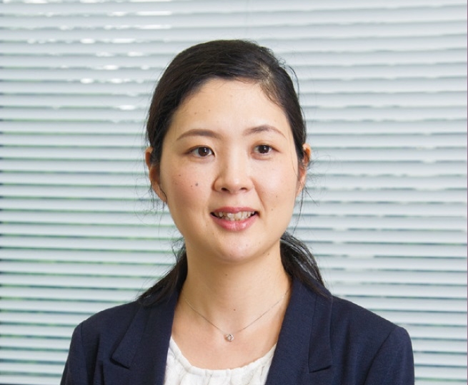 北川 奈緒さん<br>夜間主プロフェッショナル<br>（ファイナンス専修）<br>三井金属鉱業株式会社