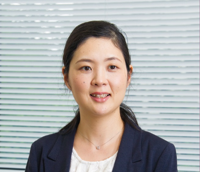 北川 奈緒さん<br>夜間主プロフェッショナル<br>（ファイナンス専修）<br>三井金属鉱業株式会社