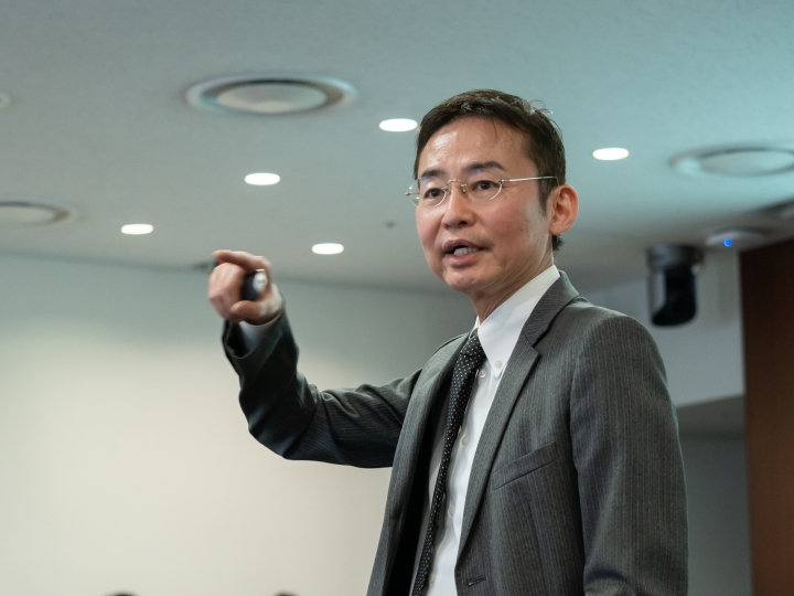 KANNO Hiroshi, Professor