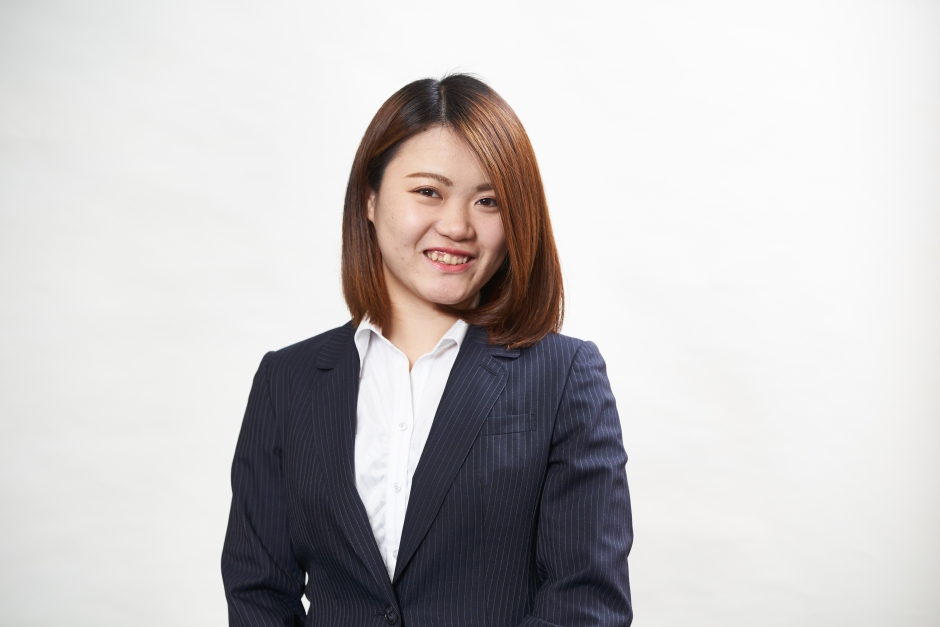 今まで自分が思いもつかなかったような考え方を持っている人と接する