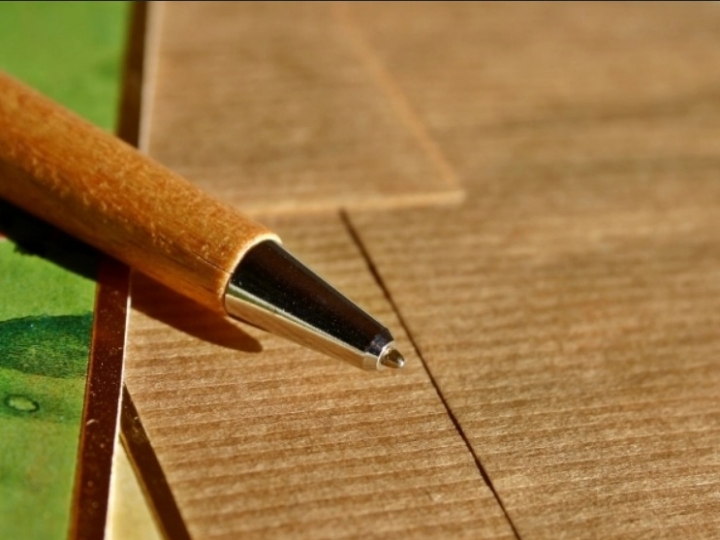 【国語国文学科】 時代を超える文化・古典和歌の世界への扉