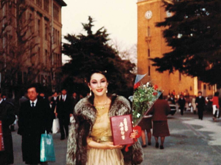 入学したときは男装でしたが、途中から女装していました　教育学部卒・マキさん