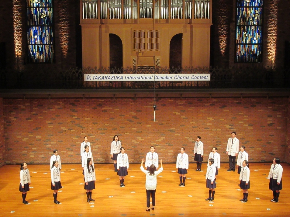 戸谷 登貴子講師が指揮者を務める佐倉ジュニア合唱団が第38回宝塚国際室内合唱コンクール（ジュニア部門）にて金賞を受賞しました