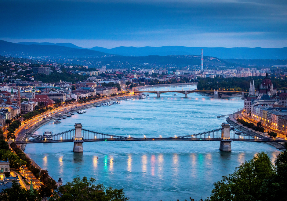 講演会「中欧の宝石――ハンガリーへの扉をひらく魔法の時間」 1/26（月）