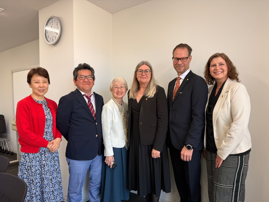 高齢者ケア人材教育・確保の未来を考える：日本とスウェーデンの国際比較を通して