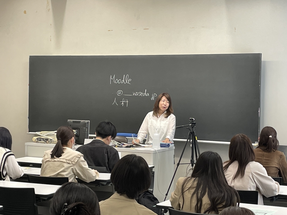 クラス別懇談会の様子②