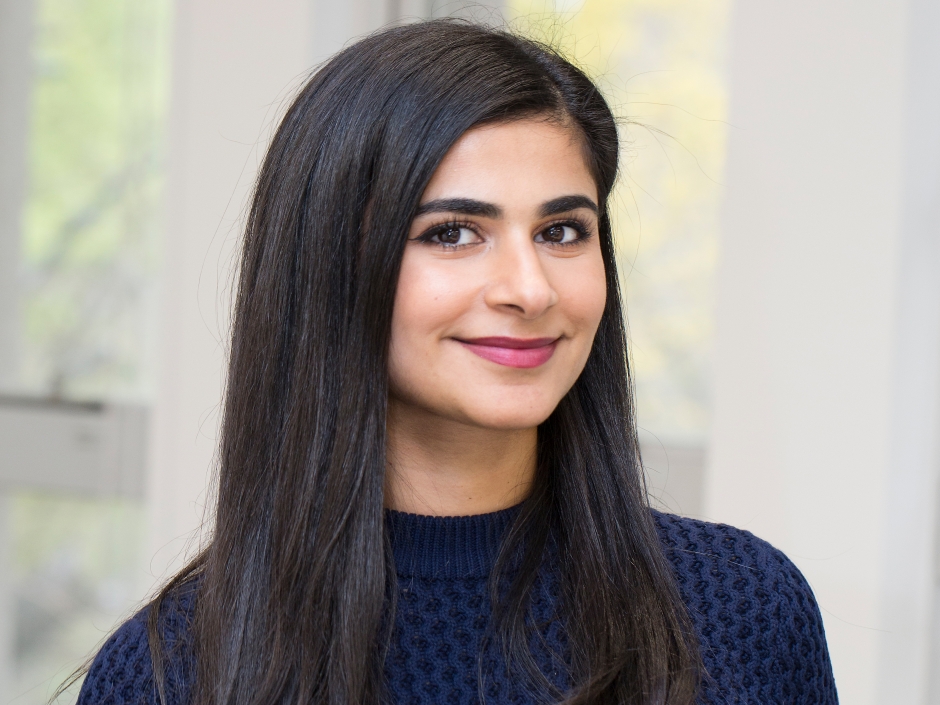 アルカジャ　エマン　マフモード（ALKHAJA, Eman Mahmood）