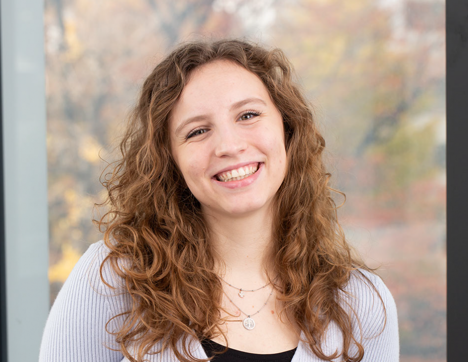 カプリオリ　ニコル（CAPRIOLI, Nicole）