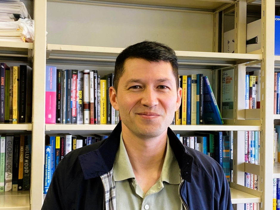 Bryan Hikari Hartzheim publishes new book on game designer Hideo Kojima