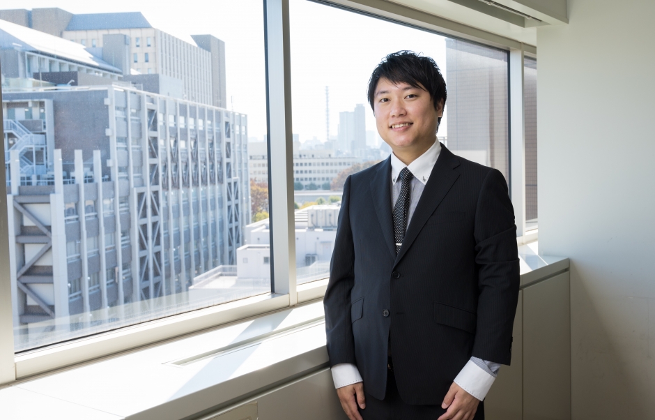 日本語教師を経験するなかで感じた問題意識を起点に音声教育に関する研究に注力<br>修士課程　吉田 佑亮さん（2021年9月入学）