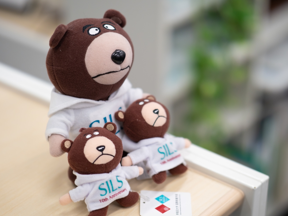 Discover SILS through our official Instagram!