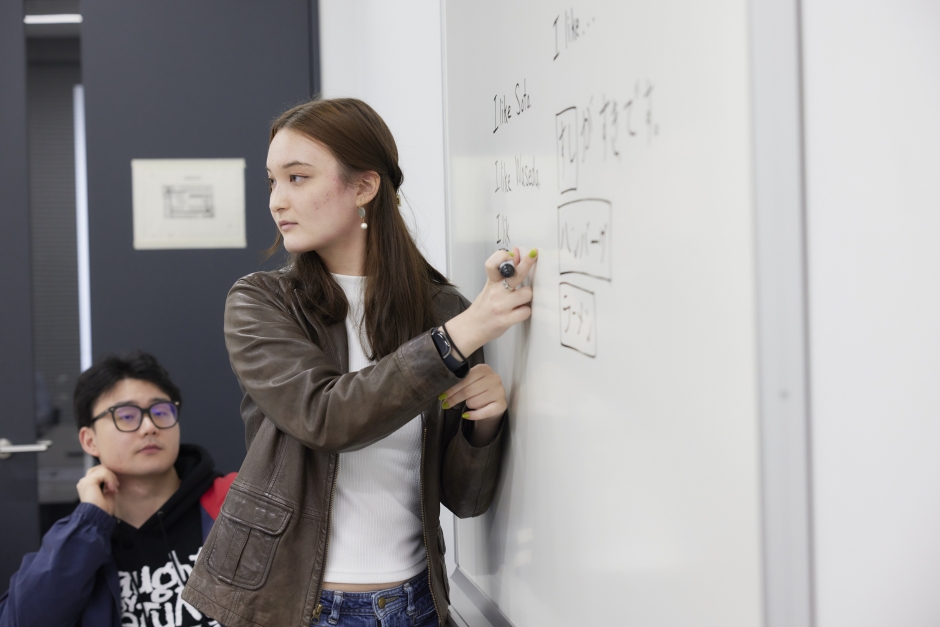 授業紹介：First Year Seminar B 76