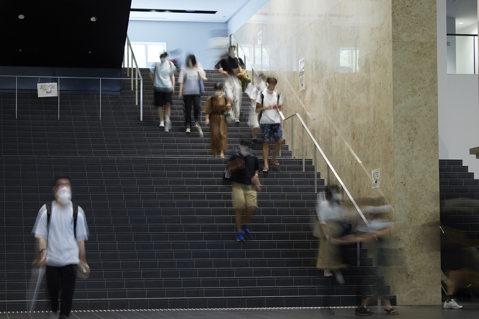 「世界で最も影響力のある研究者トップ2%」に 鈴木祐一（国際教養学部・准教授）が選出されました！