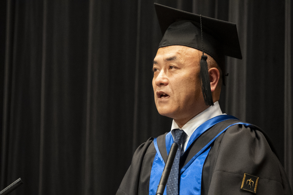 稲葉 知士 国際学術院長