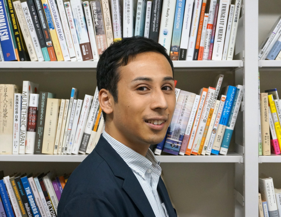 「「〇〇人」の境界から社会を分析する」文化構想学部　有賀ゆうアニース准教授（任期付）（新任教員紹介）