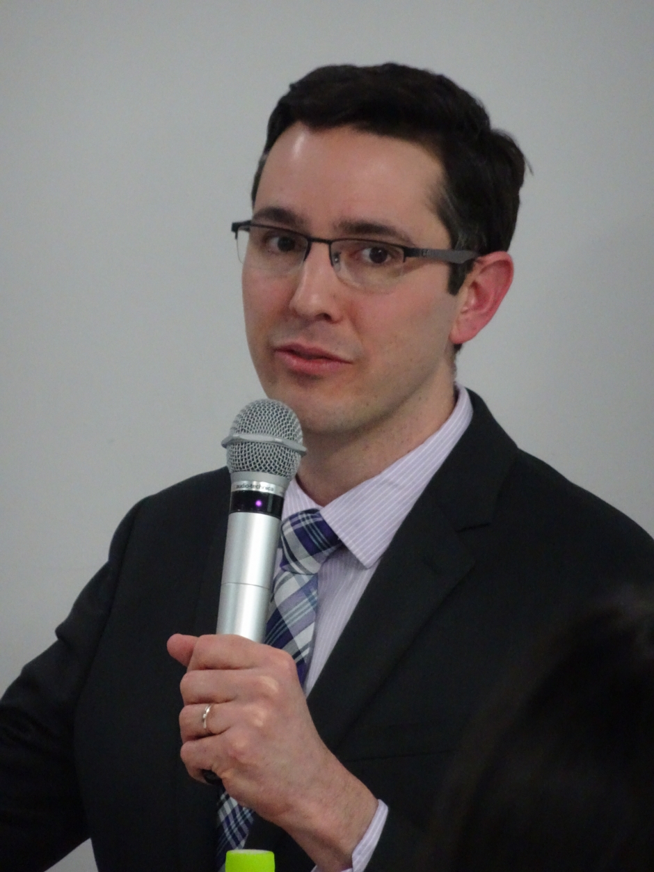 “What is an Author in Early Modern Japan?  Answers from the Pages of Illustrated Fiction” The Lecture by Assistant Professor David Atherton (Harvard University)-Report-