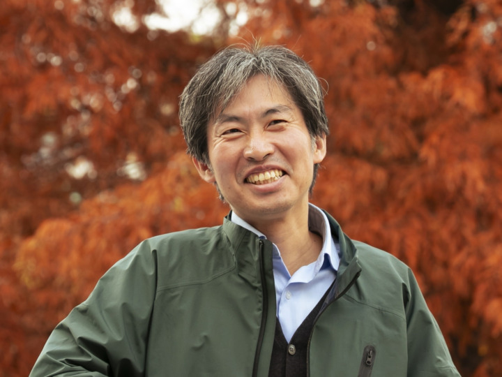 在来の経済活動から、“私たち”の当たり前を見つめ直す【文化人類学分野】箕曲在弘教授
