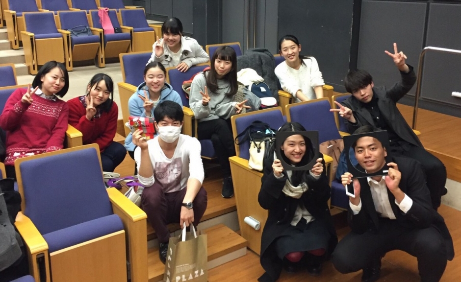 「演劇の早稲田」で初めての演劇出演、しかも「ヴェニスの商人」（文学部2年 賀茂綾子）