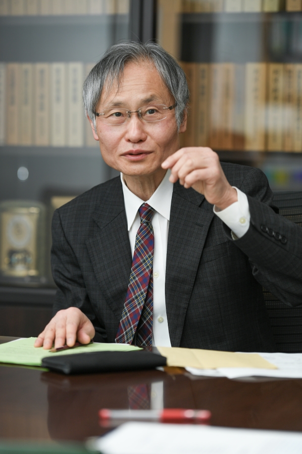 山野目章夫教授