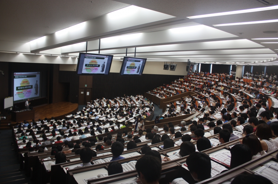 終了しました-【法学部主催講演会】　オーストリアのメディアにみる難民問題 － この15ヶ月をふり返って（2017年1月11日開催）