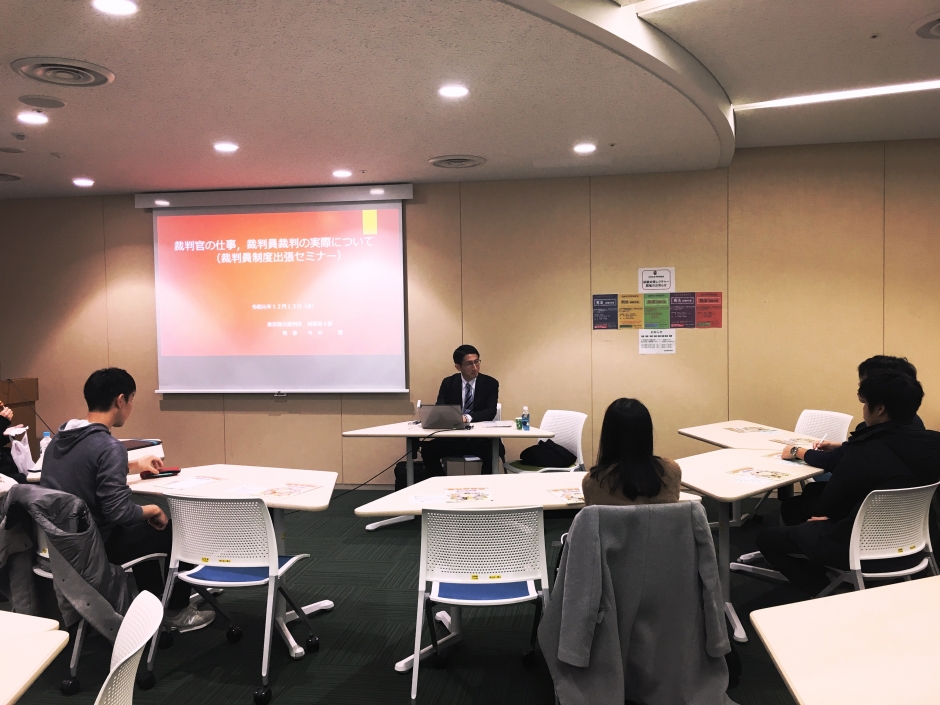 法学部 Lawyer’s Salon  裁判官のやりがいとは ～今井判事の話を聞こう～