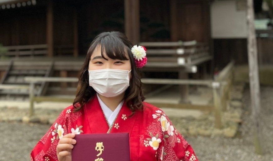 校友らの熱い思いに支えられて　-　３年間継続給付の「法学部教育奨学金」　