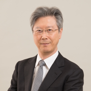 山本 敬三