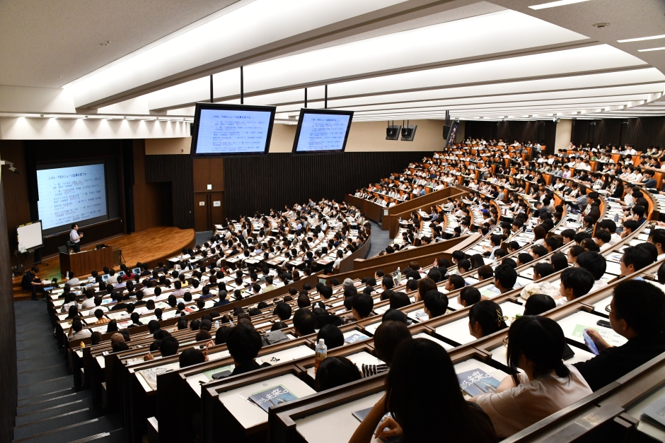 参加者の声「議論する意味を強く感じた。自分の考えの揺らぎ、変化を実際に経験した。楽しかった。」