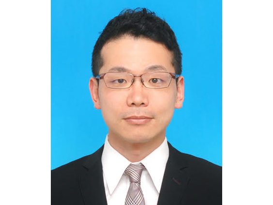 安達 剛　准教授（ADACHI Tsuyoshi）