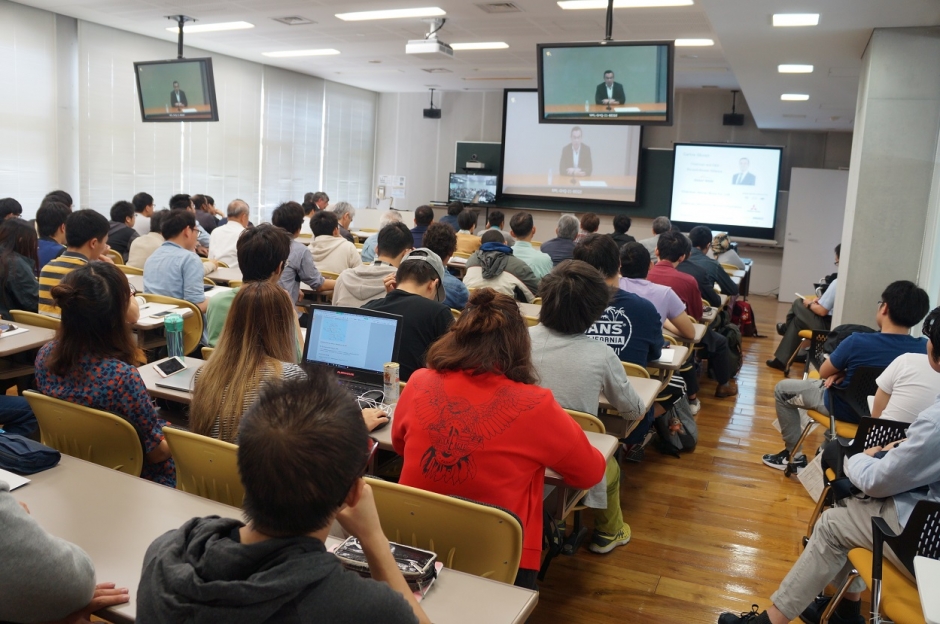 早稲田大学IPSセミナー ― カルロス・ゴーン氏「New Mobility: Moving Society Forward」