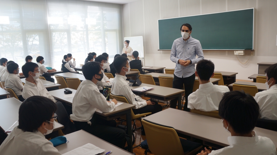 早稲田佐賀高校見学来訪