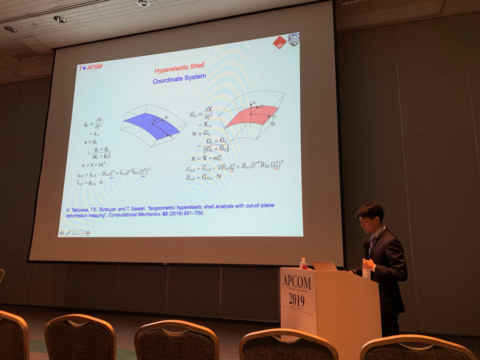 Professors Takizawa and Tezduyar give keynote and plenary lectures at APCOM 2019