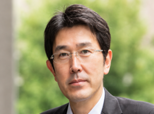 草鹿 仁 教授